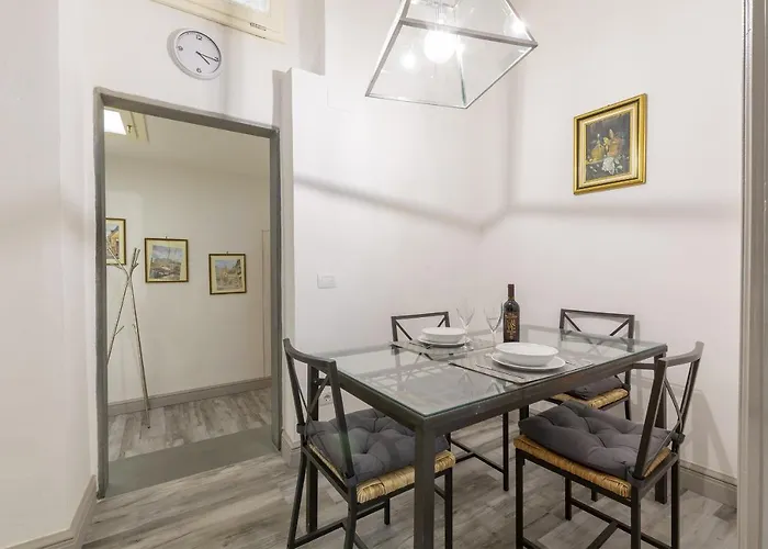 Ponte Vecchio's Nest 아파트 피렌체
